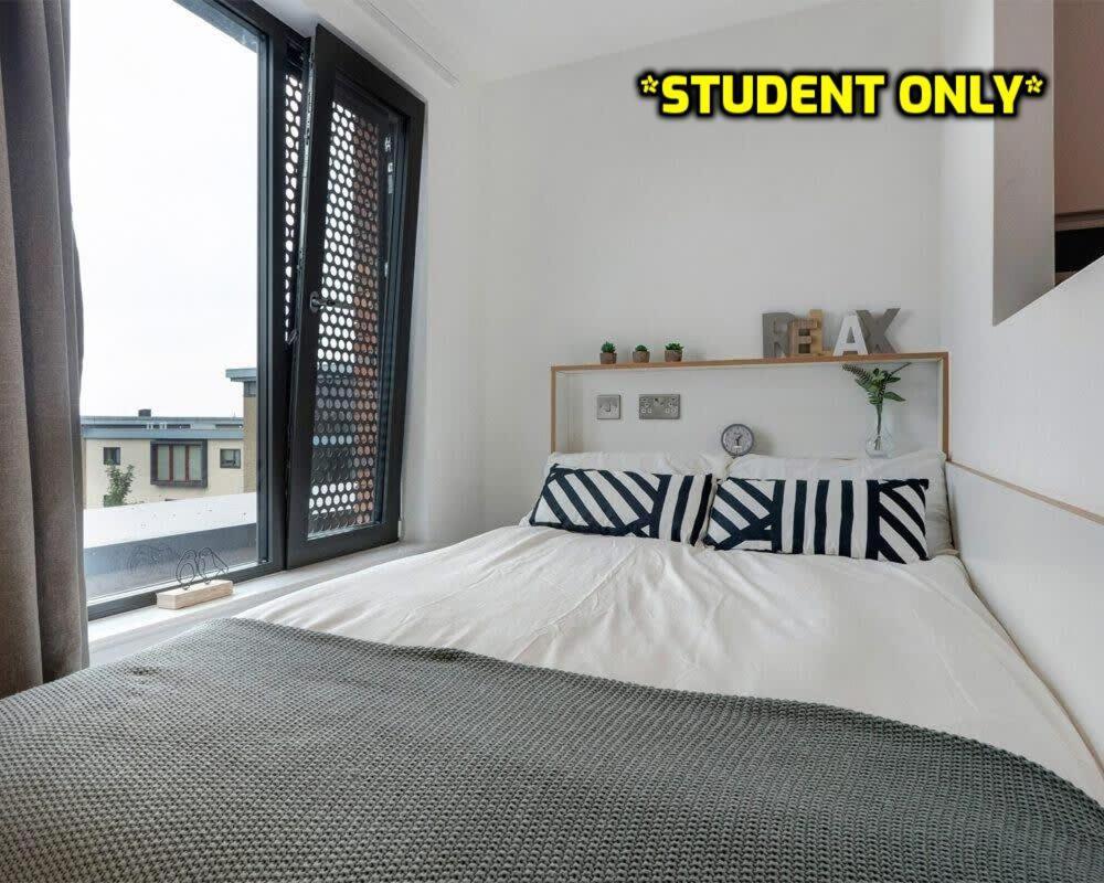 Student Only Zeni Ensuite Rooms, Colchester Exterior foto